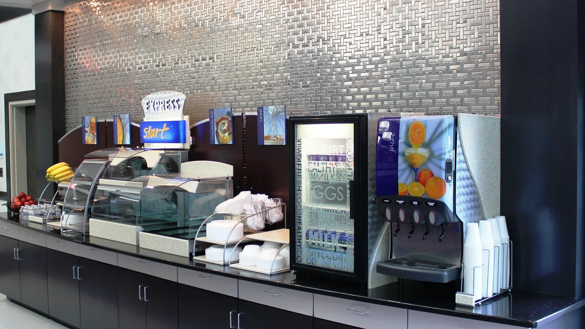 Holiday Inn Express & Suites Columbus - Polaris, An Ihg Hotel