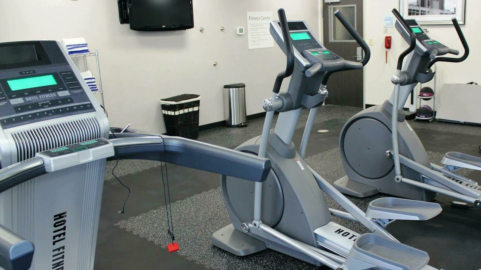 ***  Holiday Inn Express & Suites Columbus - Polaris, An Ihg Hotel United States